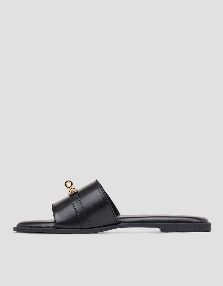 Connexion Sms07 Women's Slipper Sandals