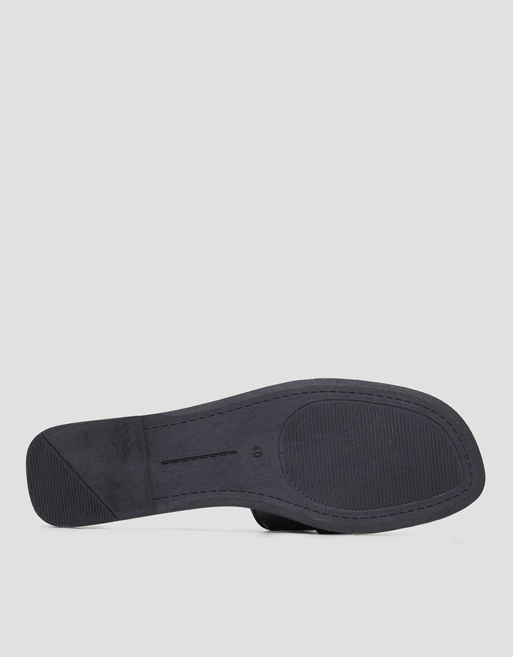 Connexion Sms07 Women's Slipper Sandals