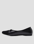 Connexion Goldy Buck Sepatu Flat Wanita