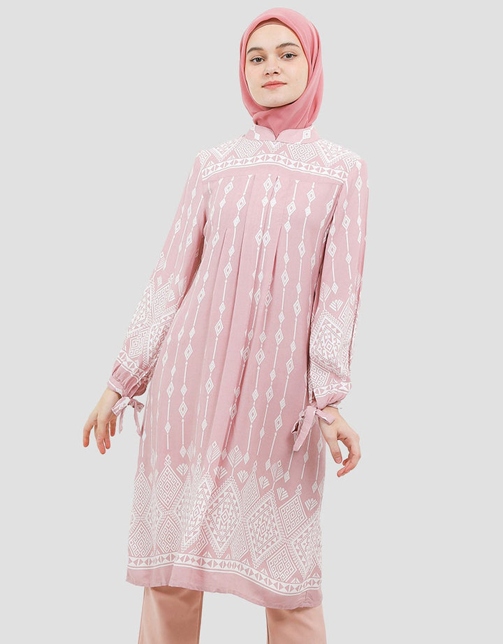 Arjuna Weda Regular Fit Modern Tunik Wanita