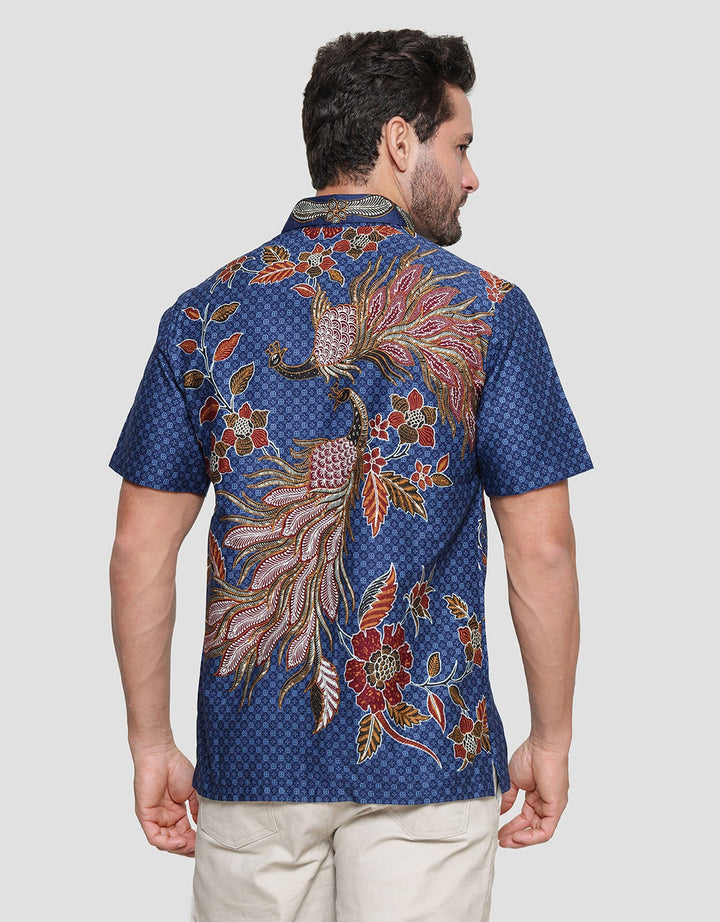 Arjuna Weda Hem Body Fit Cendrawasih Kemeja Batik Pria