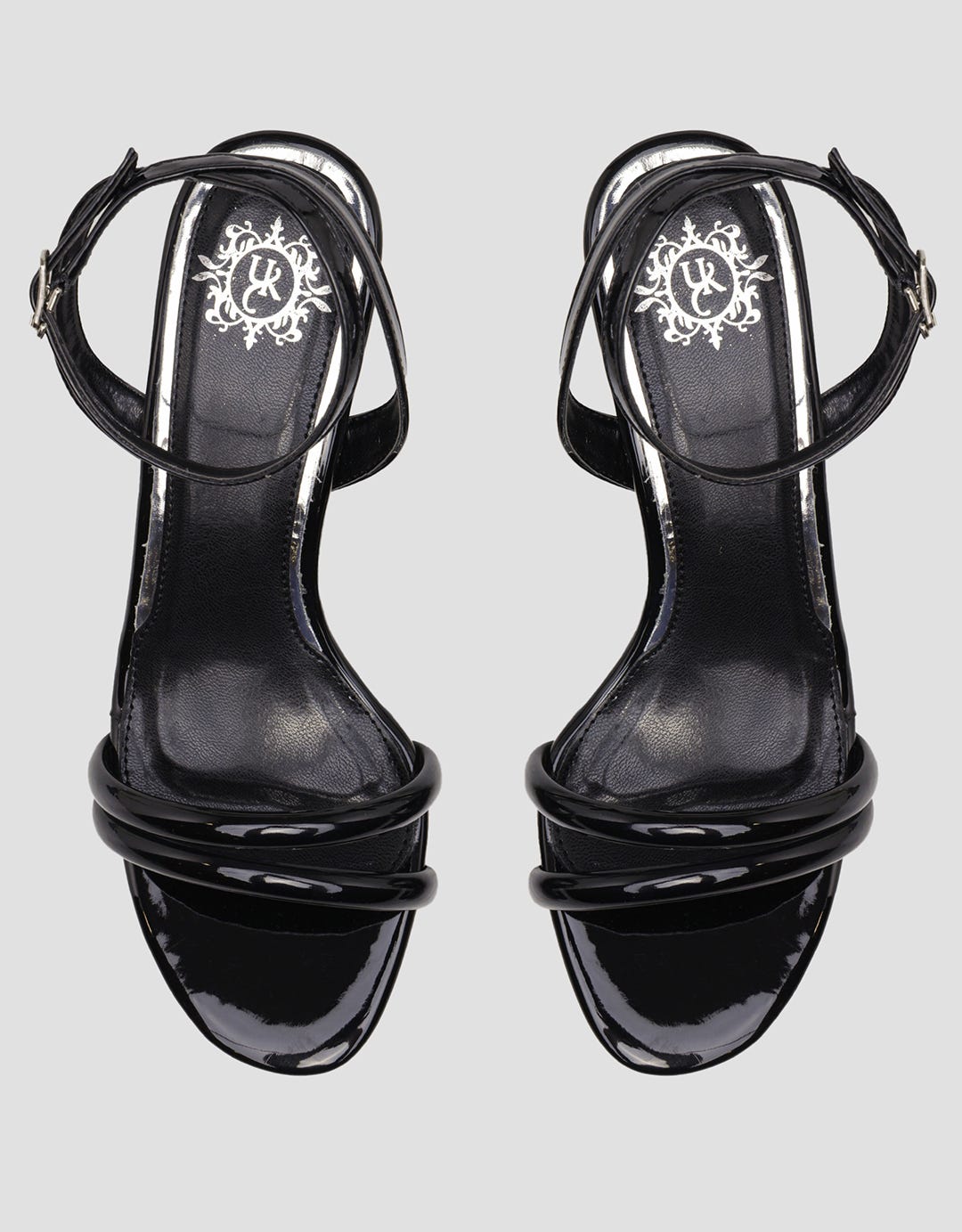 Yongki Komaladi Kyl Sandal Heals Wanita