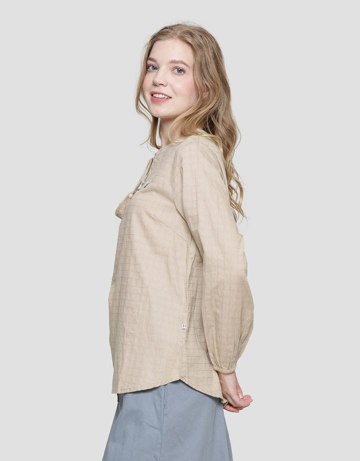 Expand Nell Women's Blouse