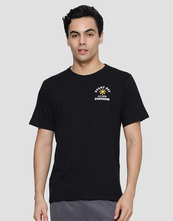 T Zone Beach Club Kaos Lengan Pendek Pria