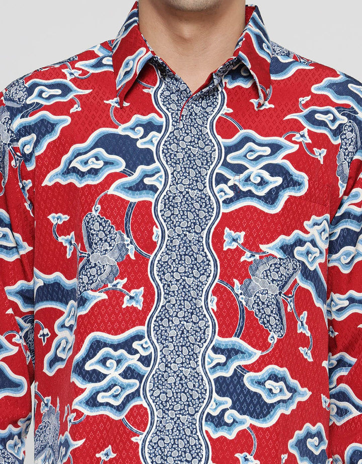 Arjuna Weda Regular Fit Batik Mega Mendung Kupu Kemeja Batik Pria
