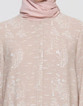 Annisa Print Abstract  Ruffle Rneck Blouse Wanita