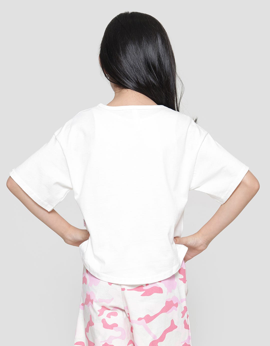 Exit Girls Hetika Girls T-Shirt