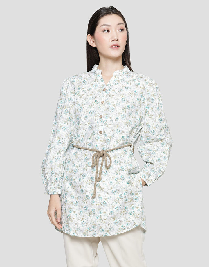 Expand Biyuu Women's Blouse