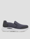 Yongki Komaladi Slip On Sneakers Pria