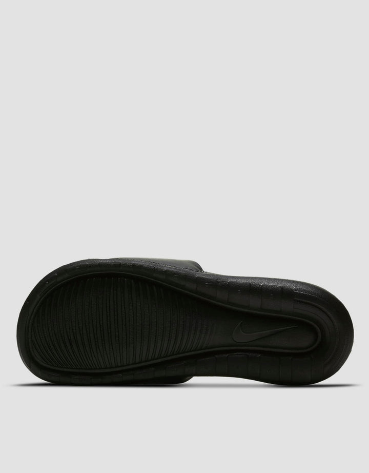 Nike Victori One CN9677-005 Sandal Slider Wanita