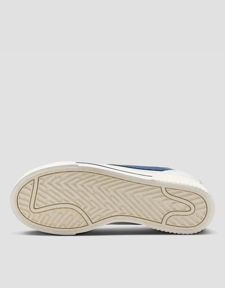 Nike Court Legacy Lift DM7590-104 Sepatu Sneakers Wanita