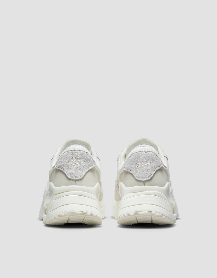 Nike Air Max SYSTM Seoatu Sneakers Wanita