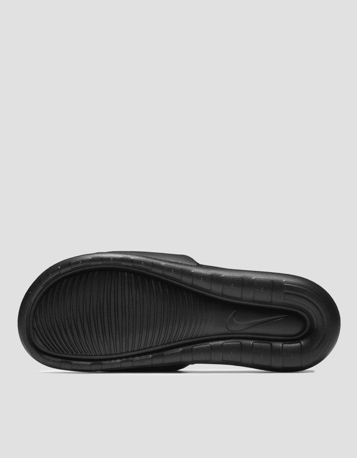 Nike Victori One Slide CN9675-002 Sandal Pria