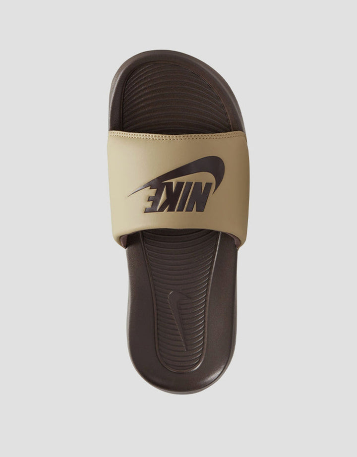 Nike Victori One CN9675-701 Sandal Slider Pria