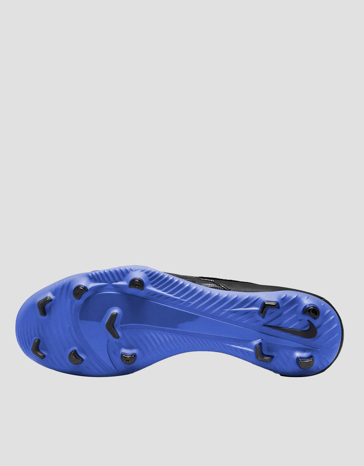 Nike Phantom GX Club Sepatu Bola Pria