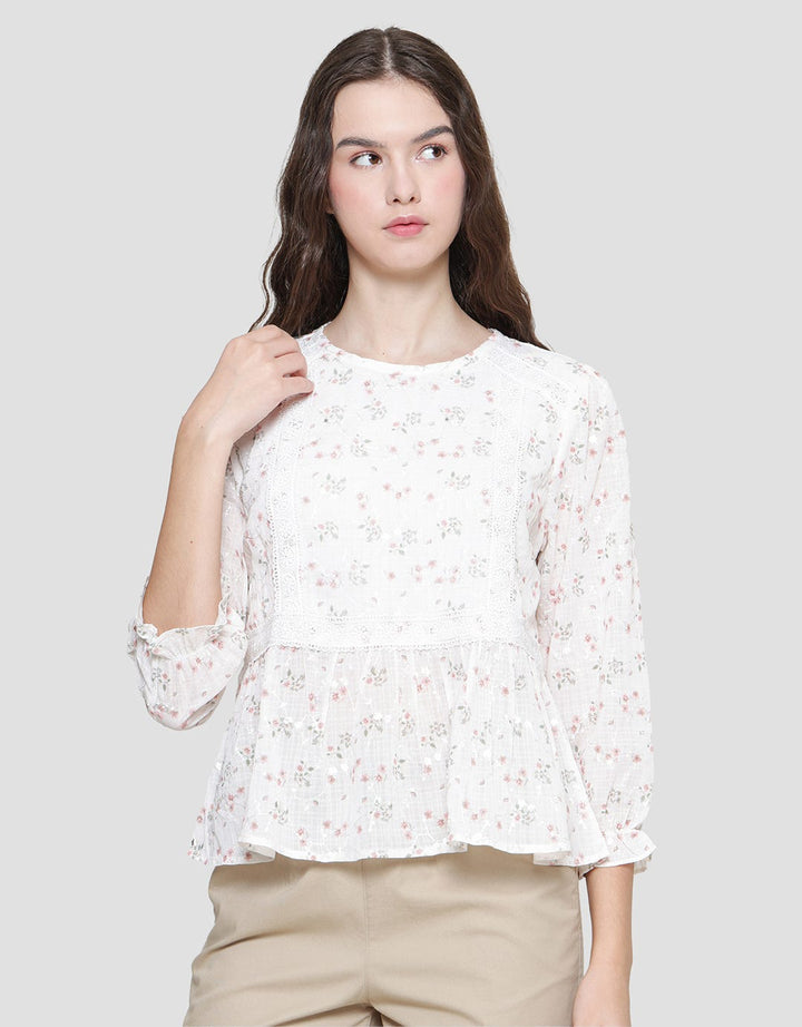 Connexion Flower Lace Plum Blouse Wanita