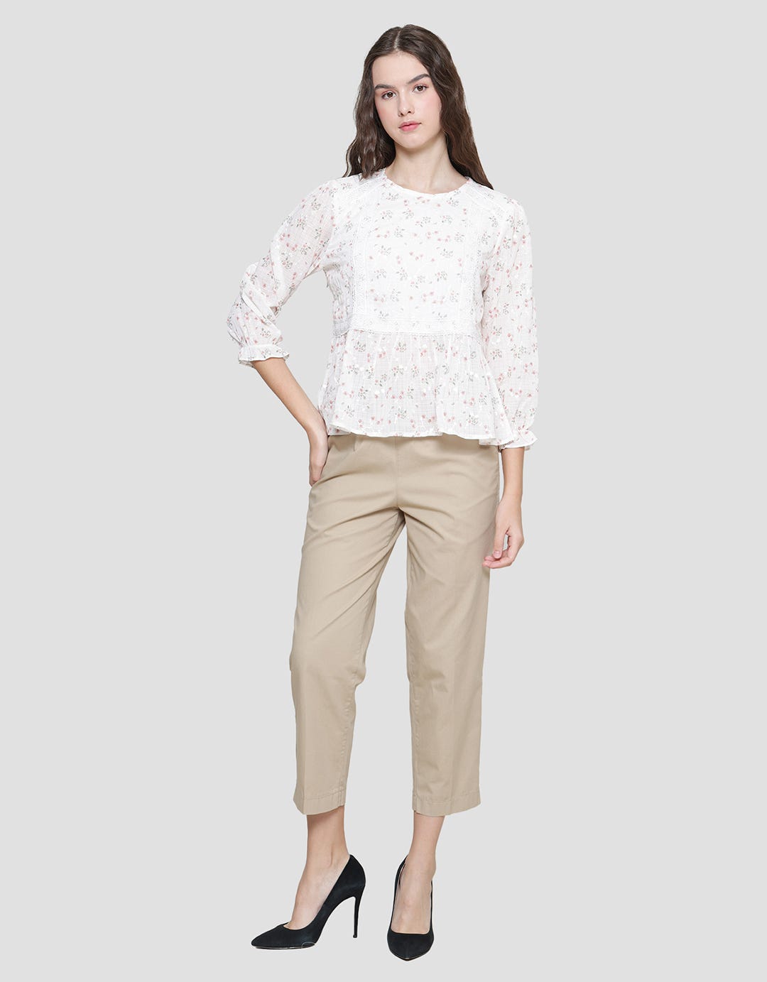 Connexion Flower Lace Plum Blouse Wanita