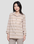 Expand Lia Blouse Wanita