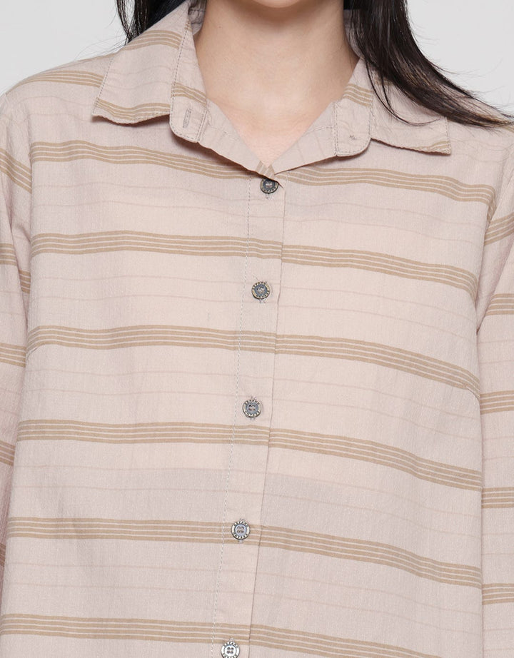 Expand Lia Women's Blouse