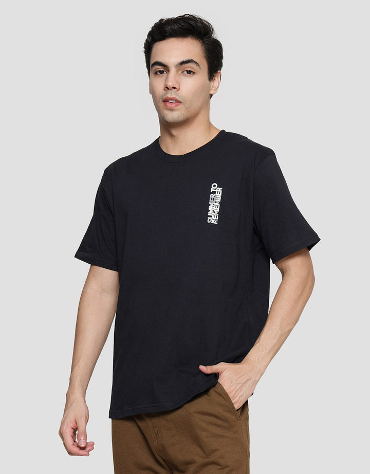 Nevada Backprint Holiday Embro Kaos Lengan Pendek Pria