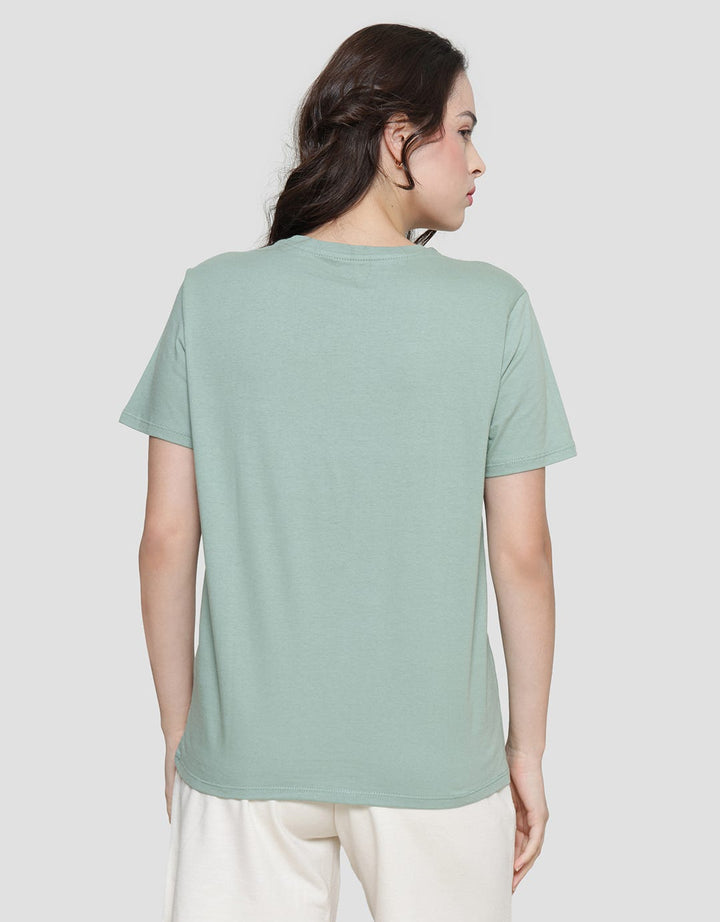 Nevada Let Me Sleep Kaos Wanita