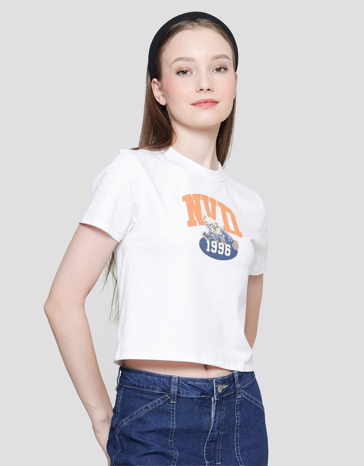 Nevada Bear Year 1996 Kaos Lengan Pendek Wanita