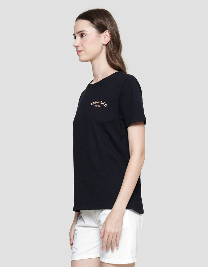 Nevada Reg Enjoy Life Kaos Lengan Pendek Wanita