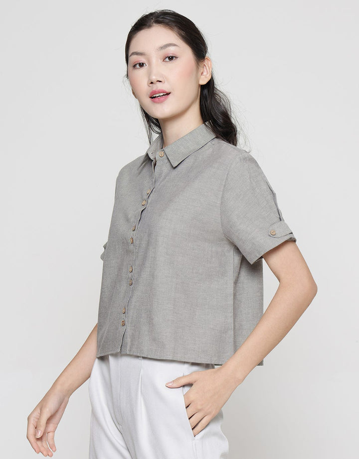 Nevada Chambry Basic Kemeja Wanita