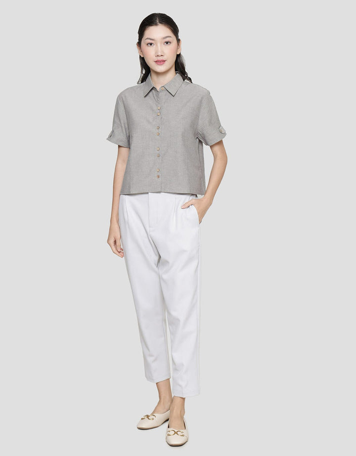 Nevada Chambry Basic Kemeja Wanita