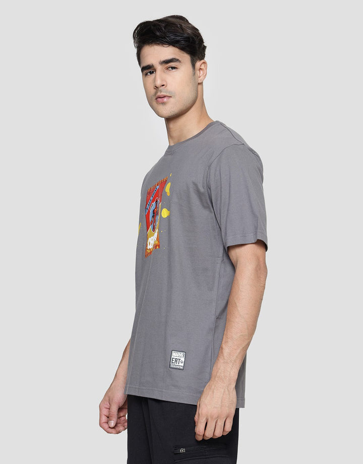 Marvel Deadpool In Chips Men's Short Sleeve T-Shirt