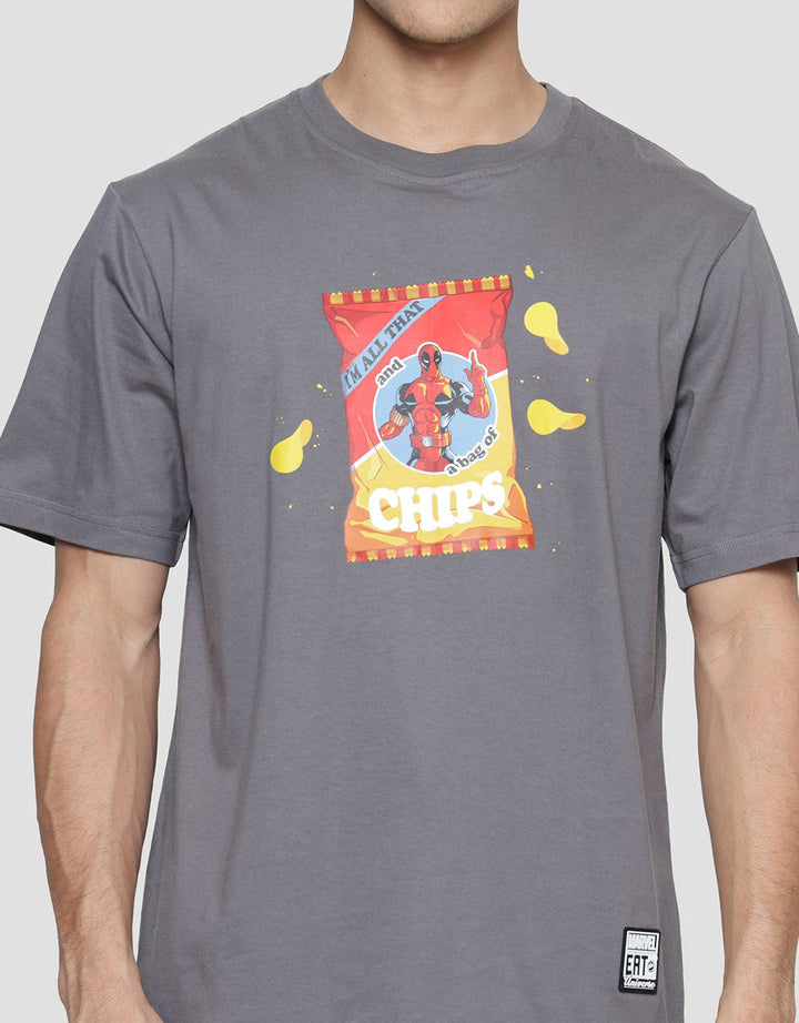 Marvel Deadpool In Chips Men's Short Sleeve T-Shirt