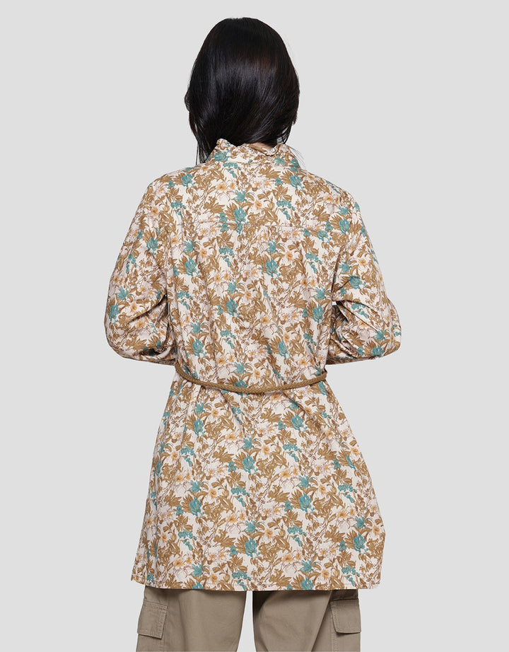 Expand Eun Blouse Wanita