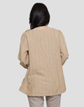 Expand Qila Blouse Wanita