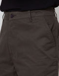 Cole Celana Chinos
