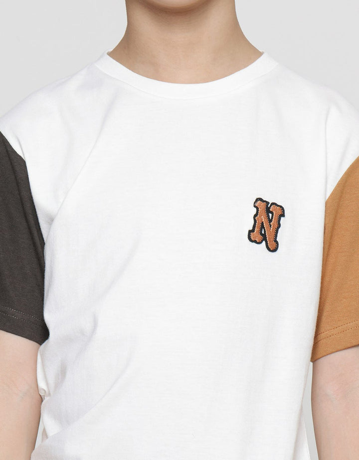 Nevada Katun Bamboo Bordir N Kaos Lengan Pendek Anak Laki-Laki