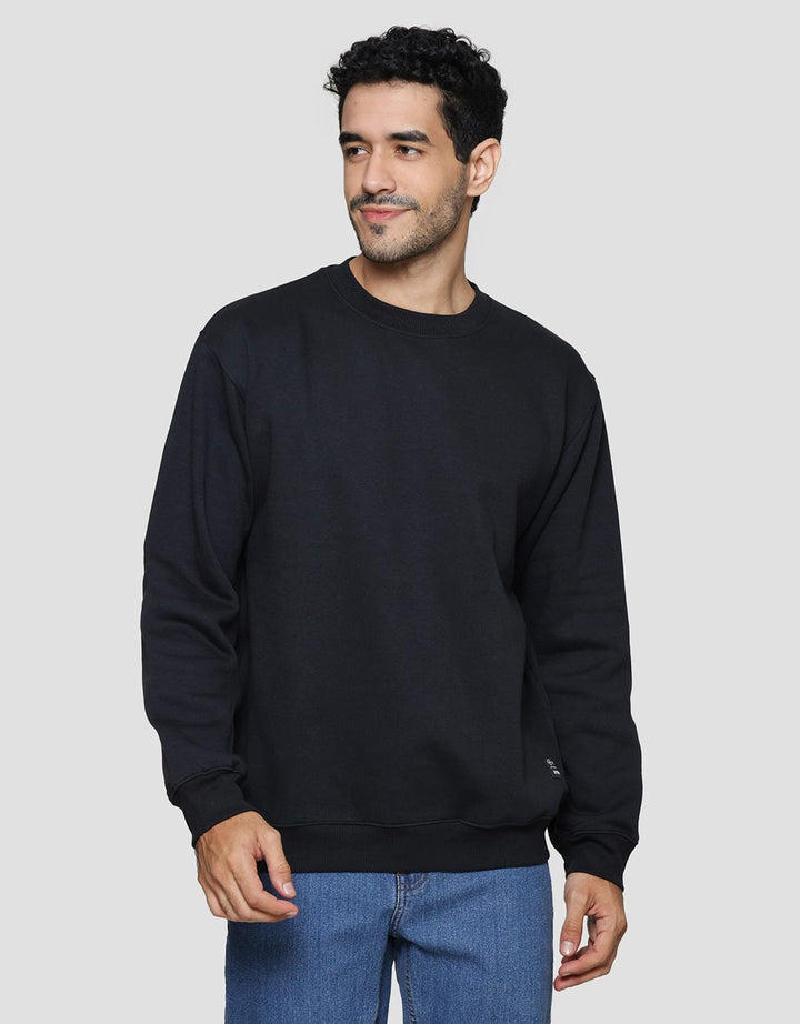 Nevada With Woven Label Fleece Sweater Pria