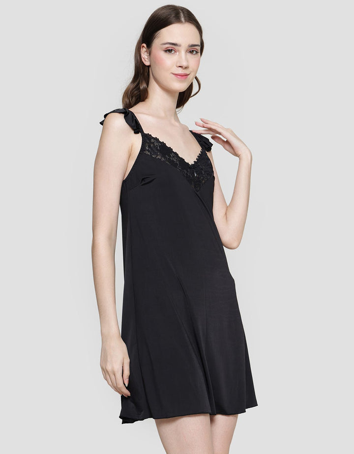St. Yves Lily Lingerie Lace Wanita