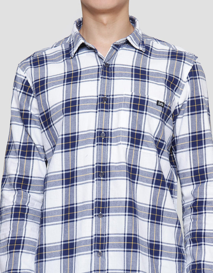 Lois Plaid Look Kemeja Lengan Panjang Pria