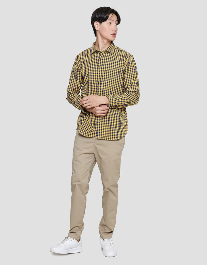 Lois Casual Kemeja Lengan Panjang Pria