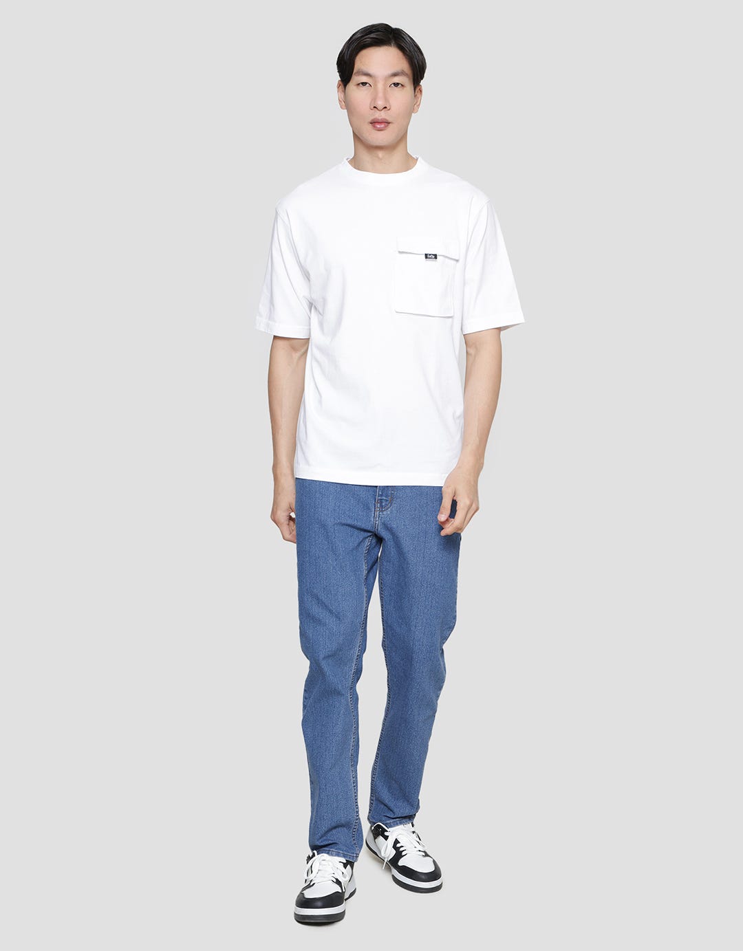 Lois Pocket Plain Kaos Casual Pria