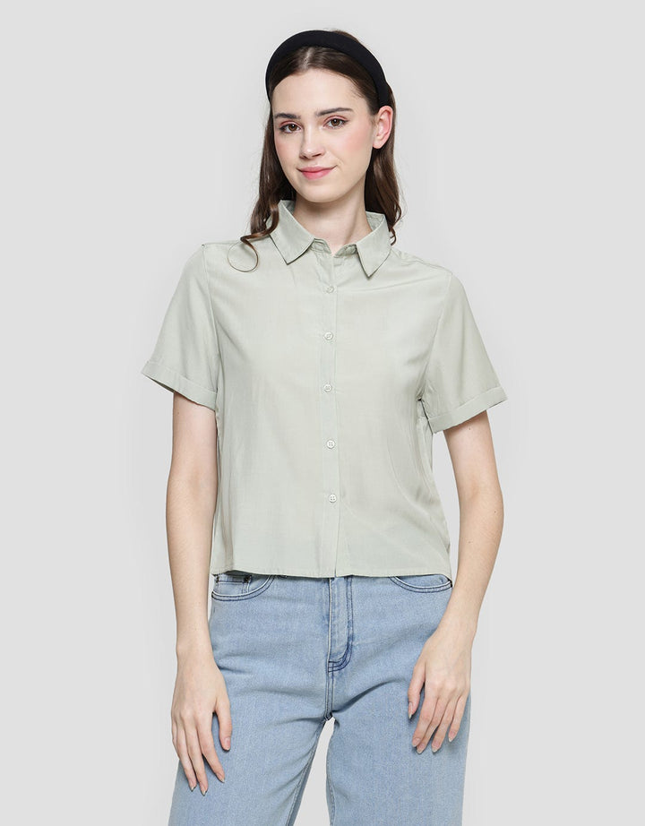 Nevada Top Boxy Kemeja Lengan Pendek Wanita