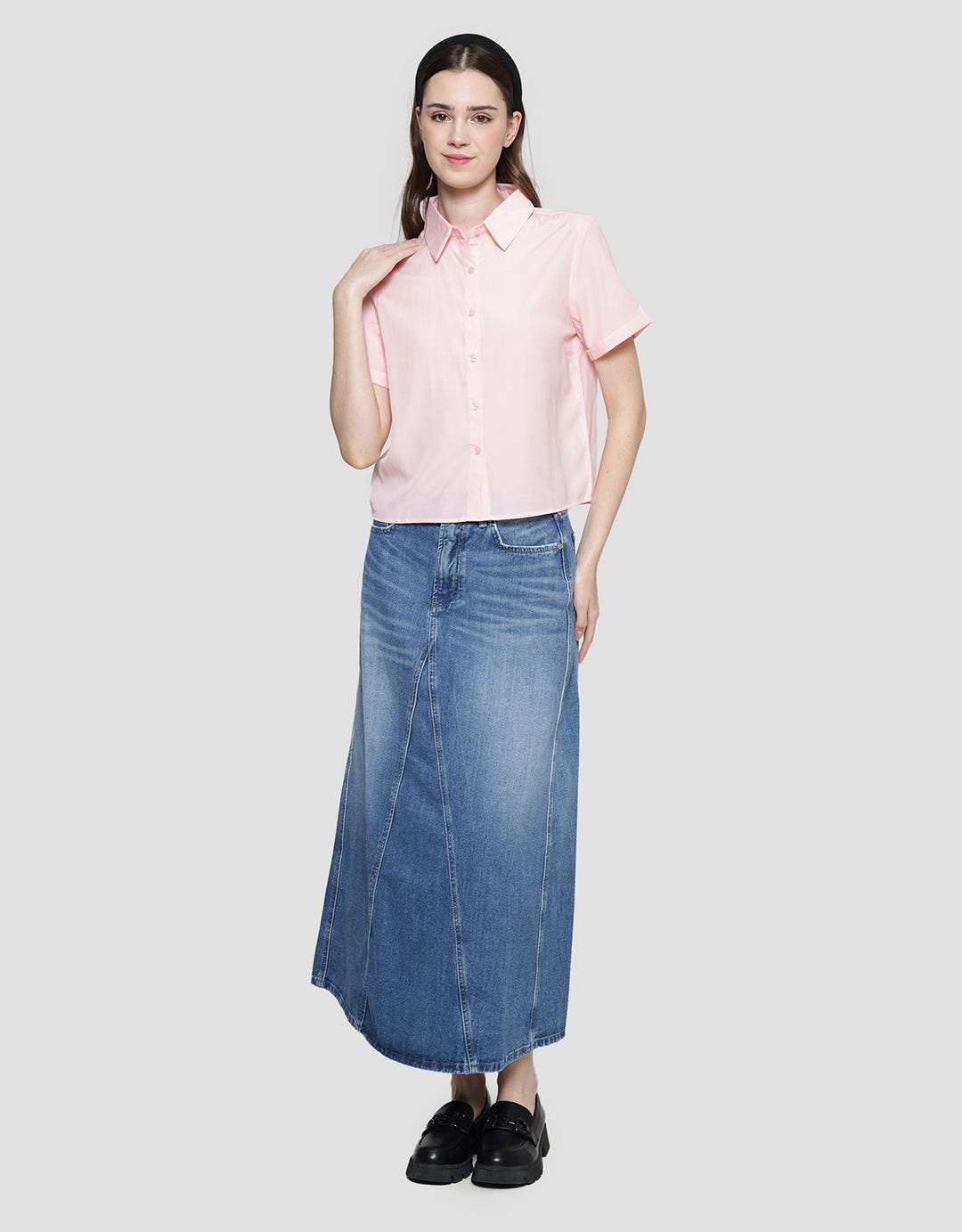 Nevada Top Boxy Kemeja Lengan Pendek Wanita