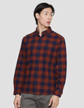 Triple Kemeja Flanel Slim Fit Pria