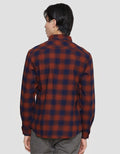 Triple Kemeja Flanel Slim Fit Pria
