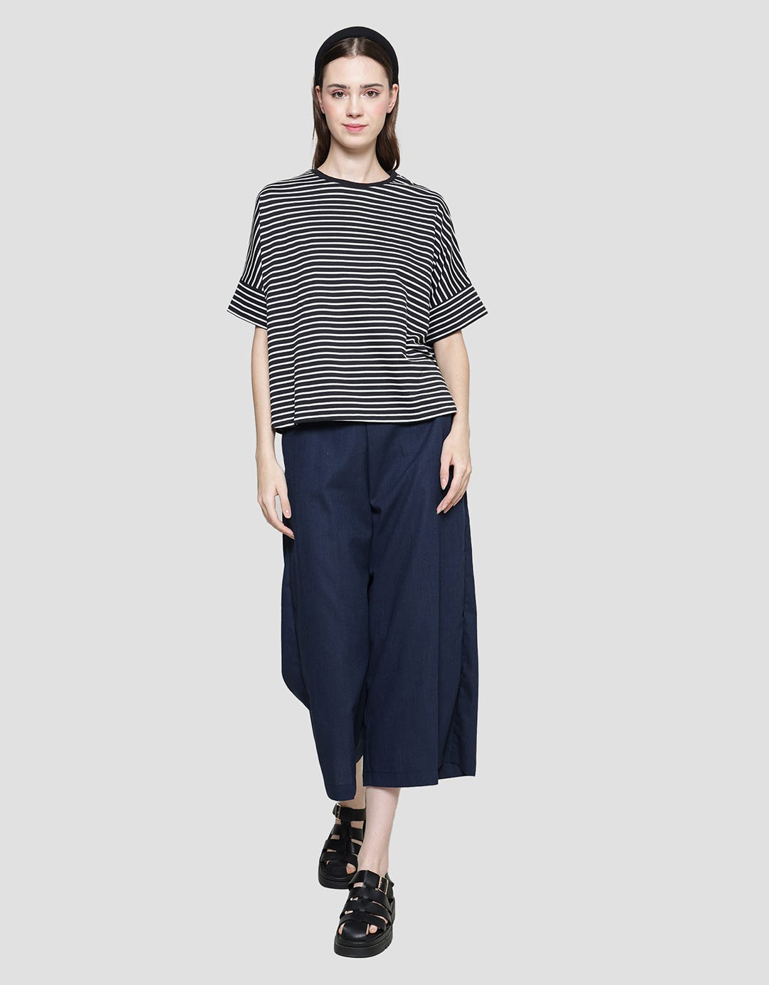 Connexion Stripe Kaos Lengan Pendek Wanita