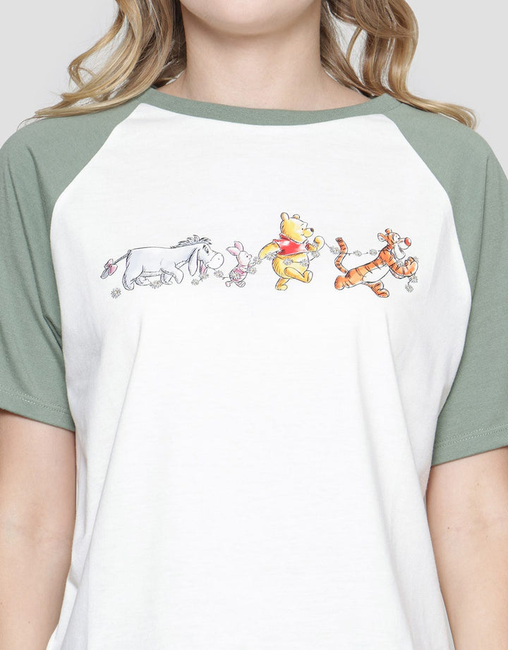 Disney Winnie The Pooh Kaos Raglan Wanita