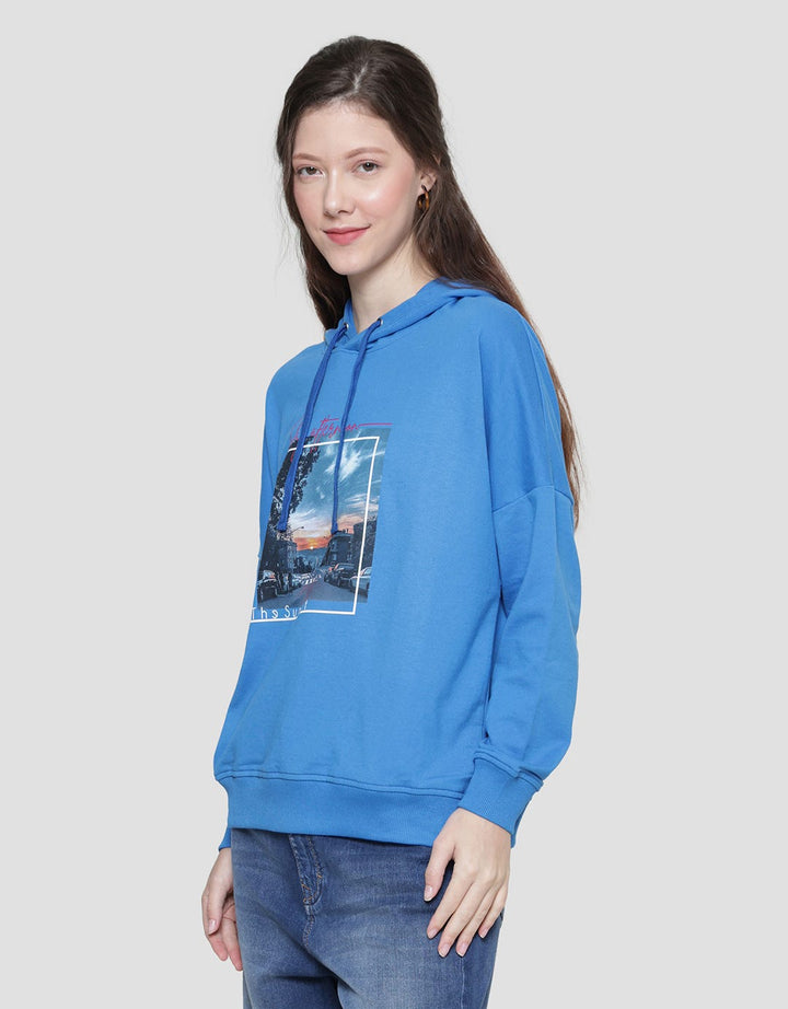 Cardinal Girl Hoodie Landscape Print Women's Sweater