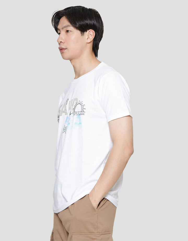 T Zone Photoprint Sand And Sea Kaos Lengan Pendek Pria