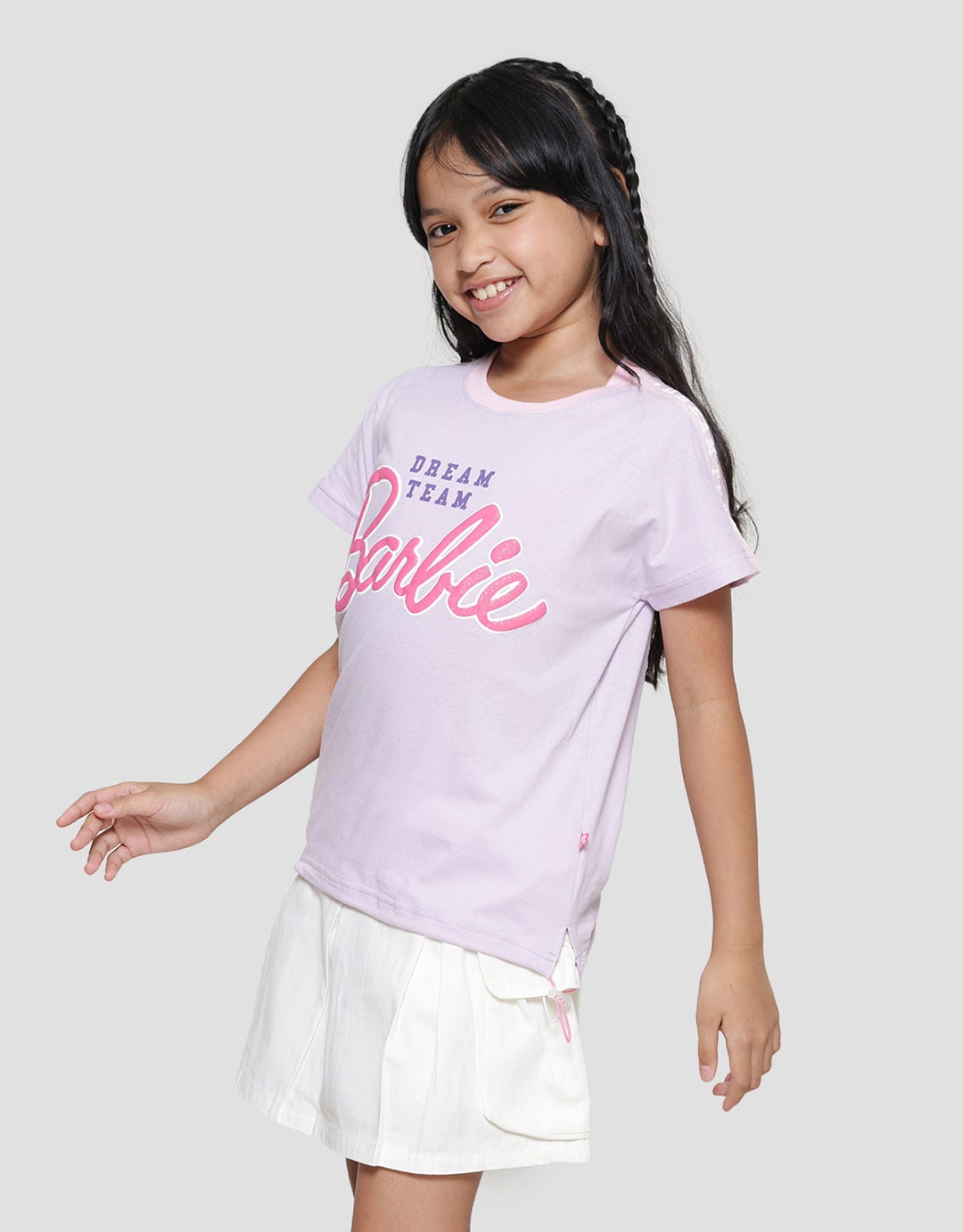 Character Barbie Dreams Kaos Lengan Pendek Anak Perempuan