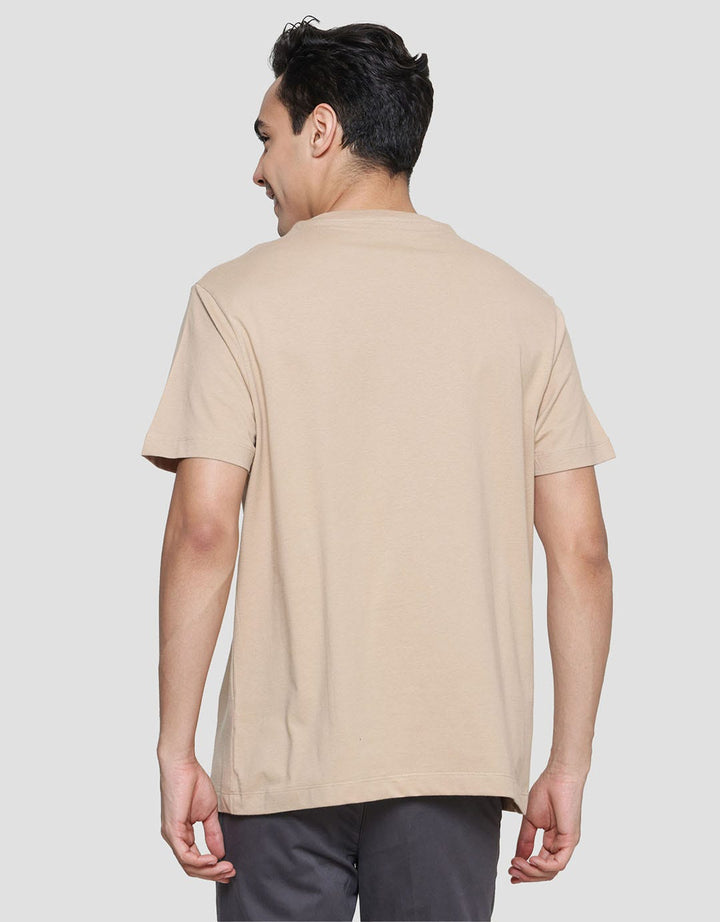 Cole Hd Pixel Moving Kaos Lengan Pendek Pria